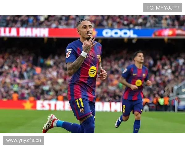 拉菲尼亚：现代左脚边锋的战术角色与数据解析