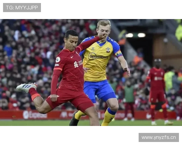 帕利尼亚拦截利物浦高节奏冲击的表现分析 帕利尼亚拦截利物浦高节奏冲击的表现分析